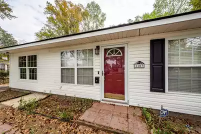 1103 Hawthorne Road, Hanahan, SC 29410 - Photo 16