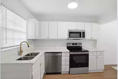 308 Saint Charles Court, Charleston, SC 29407 - Photo 8