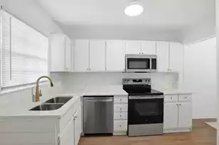 308 St Charles Ct, Charleston, SC 29407 - Photo 8