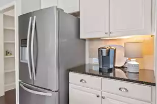 2574 Kings Gate Ln, Mount Pleasant, SC 29466 - Photo 8