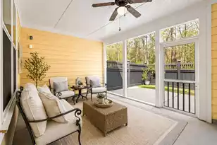 2574 Kings Gate Ln, Mount Pleasant, SC 29466 - Photo 20