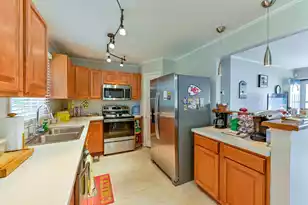 307 Burroughs Ave, Beaufort, SC 29902 - Photo 14