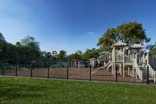 13 Dahlberg St, Summerville, SC 29483 - Photo 24