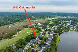 1557 Oakhurst Dr, Mount Pleasant, SC 29466 - Photo 4