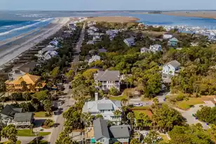 720 Ashley Ave W, Folly Beach, SC 29439 - Photo 132