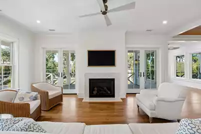 720 Ashley Avenue W, Folly Beach, SC 29439 - Photo 22