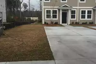 209 Alston St, Summerville, SC 29483 - Photo 2