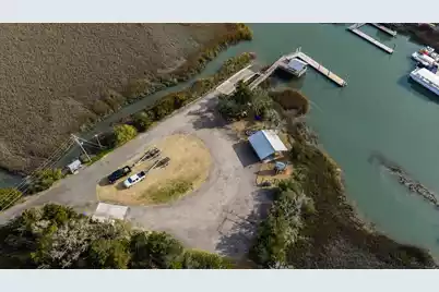 1018 Chambers Lane, Mount Pleasant, SC 29464 - Photo 98