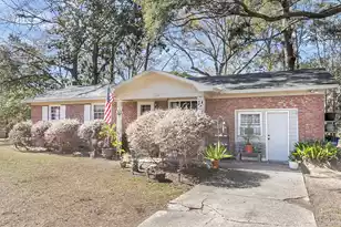 1219 Pauline Ave, Charleston, SC 29412 - Photo 2