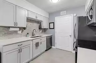 1402 Camp Road #Apt 8A, Charleston, SC 29412 - Photo 6