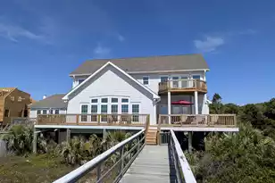 621 Arctic Ave E, Folly Beach, SC 29439 - Photo 4