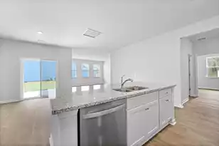 196 Broadstone Dr, Summerville, SC 29486 - Photo 4