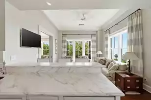 36 Prioleau St, Charleston, SC 29401 - Photo 14