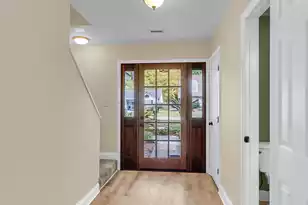 2407 Castlereagh Rd, Charleston, SC 29414 - Photo 8