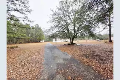 180 Cherry Tree Lane, Walterboro, SC 29488 - Photo 2