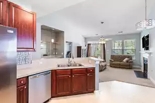 4925 Franconia Dr, Summerville, SC 29485 - Photo 6