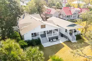 212 Live Oak Dr, Mount Pleasant, SC 29464 - Photo 4