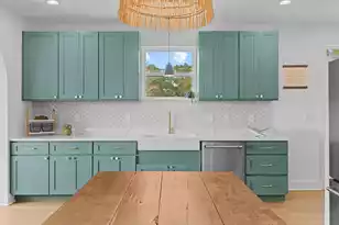 804 Sprague St, Charleston, SC 29412 - Photo 10