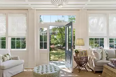 7 Lowndes Street, Charleston, SC 29401 - Photo 28