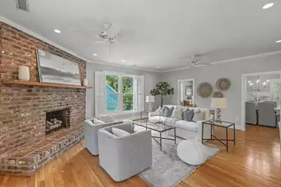 657 Stiles Drive N, Charleston, SC 29412 - Photo 2