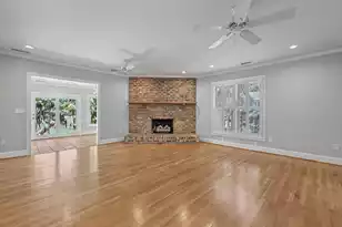 657 Stiles Dr N, Charleston, SC 29412 - Photo 12