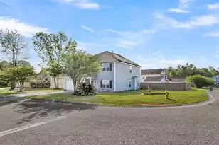 100 Pacolet St, Summerville, SC 29485 - Photo 2