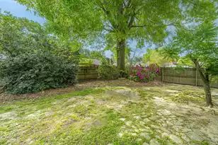 129 Mohican Cir, Summerville, SC 29483 - Photo 6