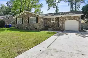 1641 Falmouth St, Charleston, SC 29407 - Photo 2