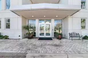 221 Cooper River Dr, Mount Pleasant, SC 29464 - Photo 2