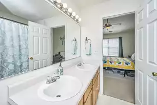 1303 Grassy Hill Ct, Hanahan, SC 29410 - Photo 14