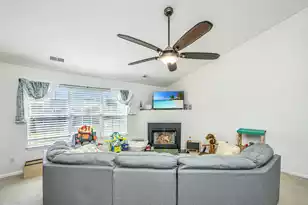 1303 Grassy Hill Ct, Hanahan, SC 29410 - Photo 4