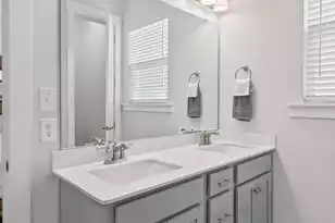 704 Triangle Ln, Summerville, SC 29486 - Photo 16