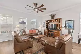 704 Triangle Ln, Summerville, SC 29486 - Photo 6