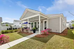 704 Triangle Ln, Summerville, SC 29486 - Photo 22