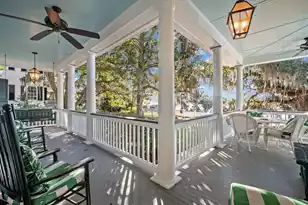 1307 Bay St, Beaufort, SC 29902 - Photo 10