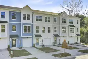 425 Caledon Ct, Johns Island, SC 29455 - Photo 2