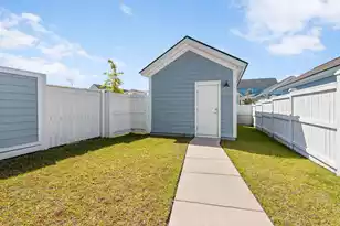 579 Blueway Ave, Summerville, SC 29486 - Photo 24