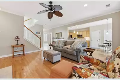 3601 Higgins Drive W, Mount Pleasant, SC 29466 - Photo 8