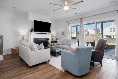 716 Blueway Avenue, Summerville, SC 29486 - Photo 22