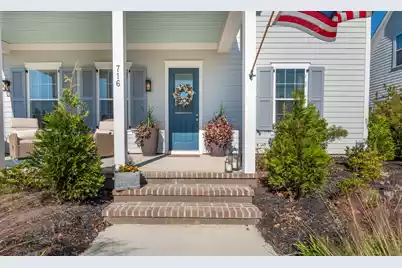 716 Blueway Avenue, Summerville, SC 29486 - Photo 6