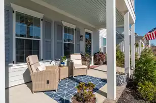 716 Blueway Ave, Summerville, SC 29486 - Photo 2