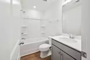 4633 Forest Hills Dr, North Charleston, SC 29418 - Photo 14
