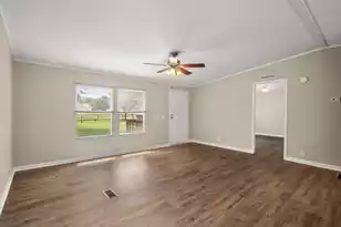 327 Myers Mayo Rd, Ridgeville, SC 29472 - Photo 6