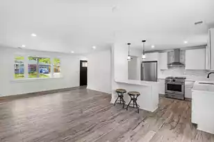 1328 Hermitage Ave, Charleston, SC 29412 - Photo 8