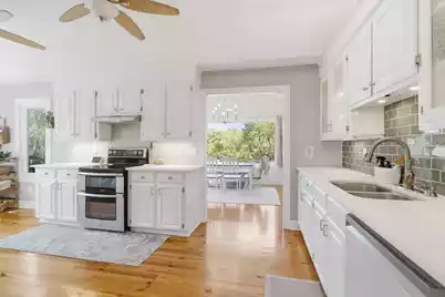 887 Parrot Creek Way, Charleston, SC 29412 - Photo 26