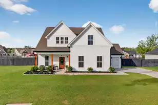 105 Edisto Xing Ct, Ridgeville, SC 29472 - Photo 1