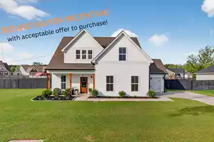 105 Edisto Xing Ct, Ridgeville, SC 29472 - Photo 1
