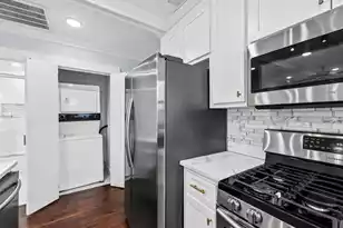 52 Congress St, Charleston, SC 29403 - Photo 10