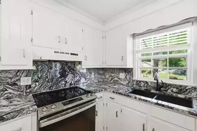 122 Southwold Circle, Goose Creek, SC 29445 - Photo 10