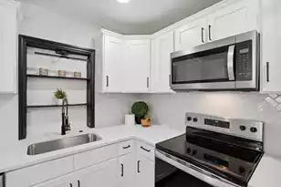 2670 Louise Dr, North Charleston, SC 29405 - Photo 10